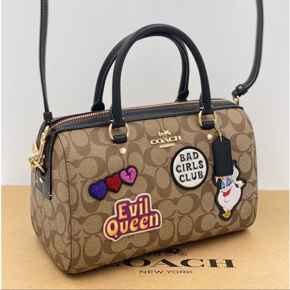 Disney X Coach Rowan Satchel In Signature
Canvas With Patches New Coach - Picture 3 of 15